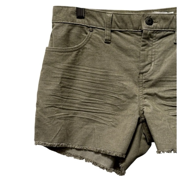 Carve Designs Oahu 4 inch Corduroy Shorts Olive Size 10 NEW - Picture 4 of 9